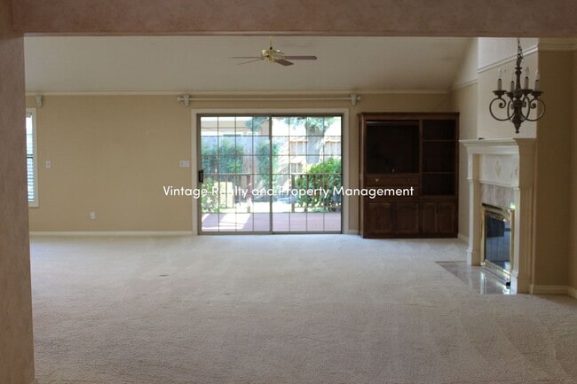 Photo - Top Of The Line Big 2/3 Bedroom Single Story Home Ready to Go!!!