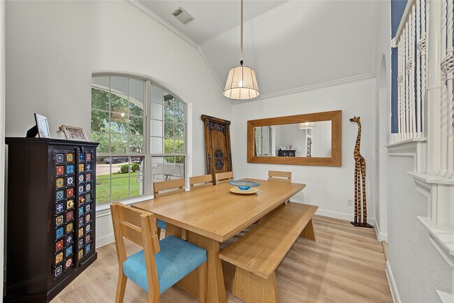 11 Tillamook Ct