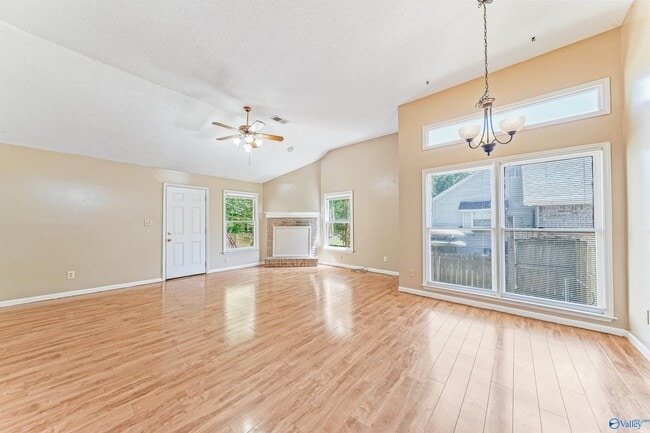 Photo - 117 Telluride Dr