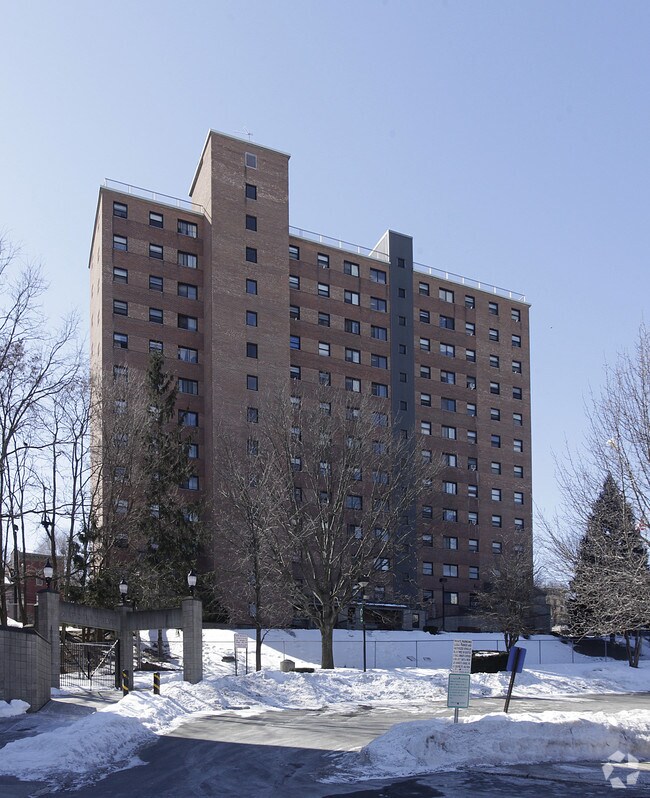 Photo - Lincoln Square Homes