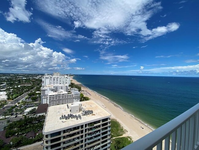 Building Photo - 1340 S Ocean Blvd Unit PH3 Rental