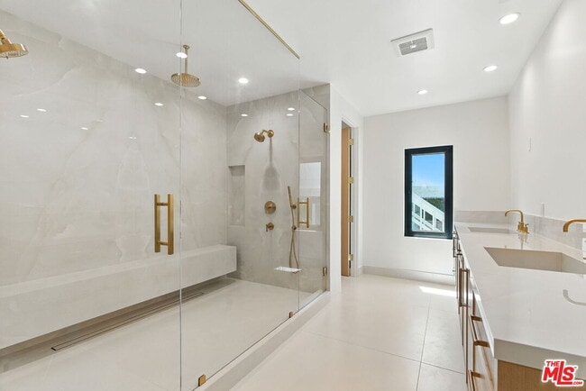 Building Photo - 603 N Camden Dr Rental