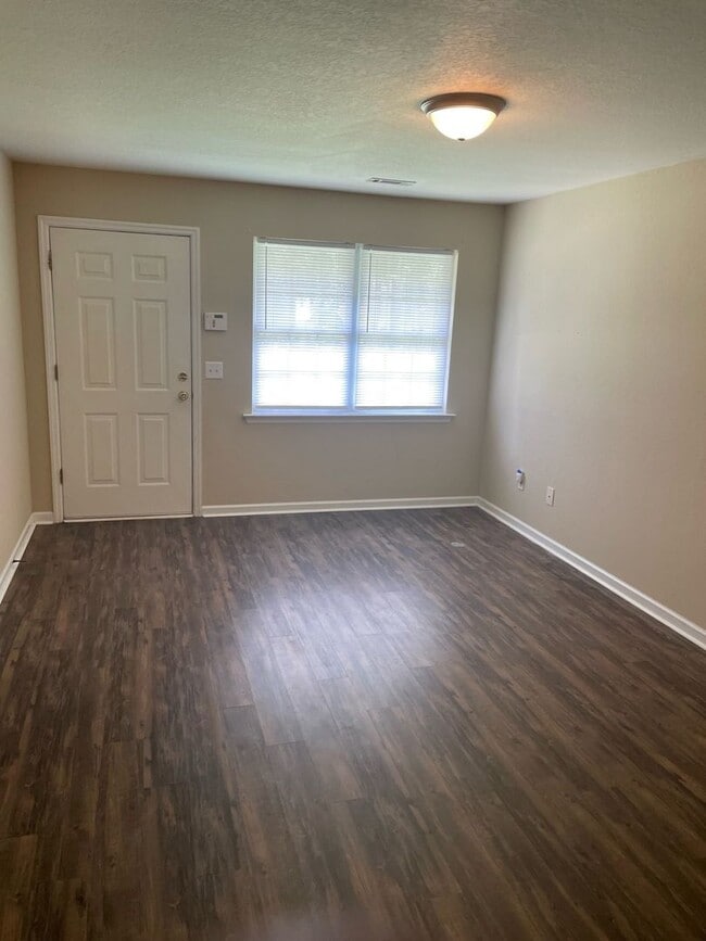 Photo - 668 Gardner Dr SE Unit A