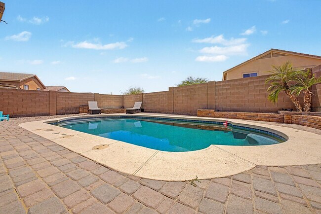 Photo - 22617 W Adams Dr