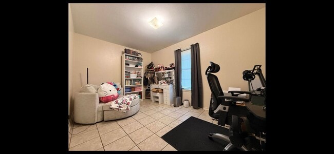 Photo - 906 Tabb St