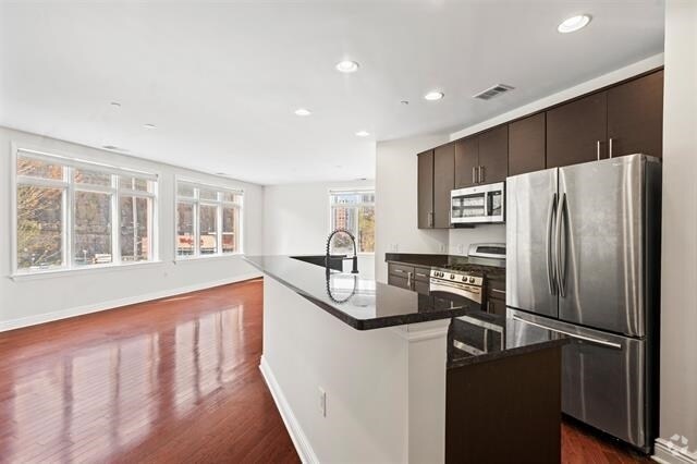 Building Photo - 7400 River Rd Unit 329 Rental