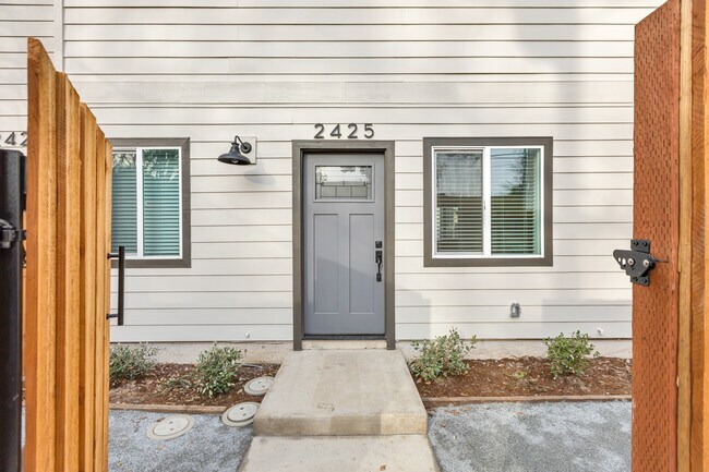 Photo - 2425 Liestal Aly Unit 2425