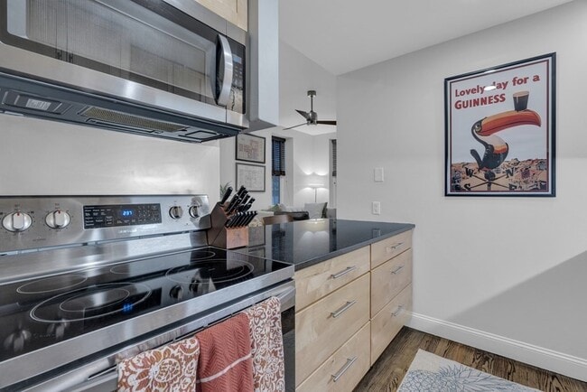 Photo - 190 Emerson St Unidad 2