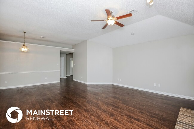 Photo - 808 Quail Brook Dr