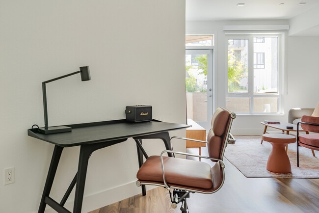 Photo - 85 Cleaveland Rd Unit FL4-ID2113