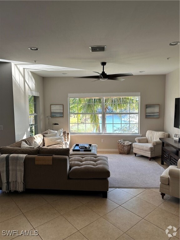 Building Photo - 23420 Alamanda Dr Unit 204 Rental