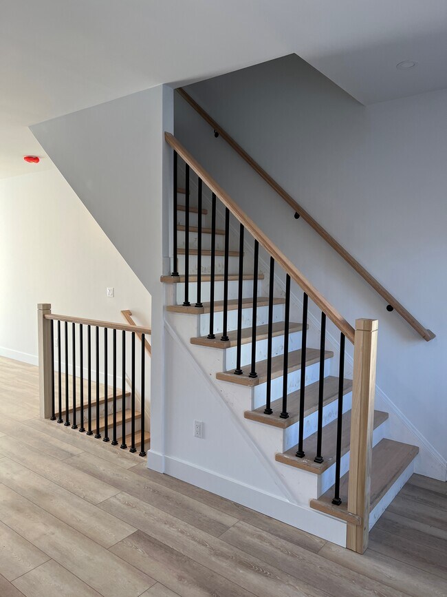 Photo - One Franklin