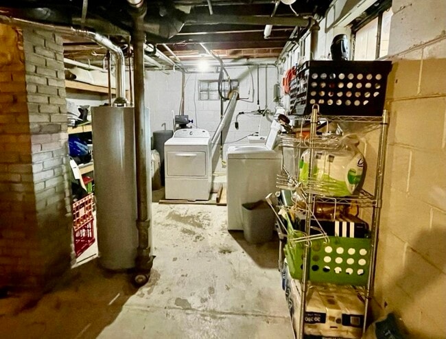 Photo - 1820 Fisher St