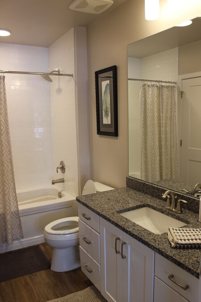 Photo - 1 bed + Bonus Room, 1 bath Luxury Aparment... Unit 202