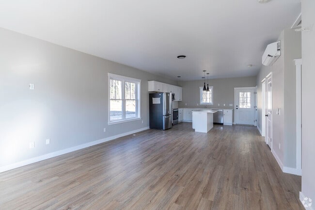 Photo - 2 Cottage Ln