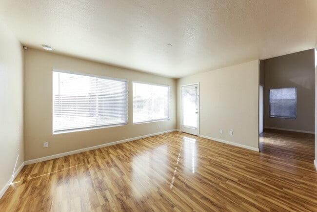 Photo - 20835 N 2nd Ave