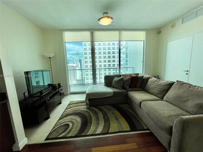 Photo - 300 S Biscayne Blvd Unit T-3403