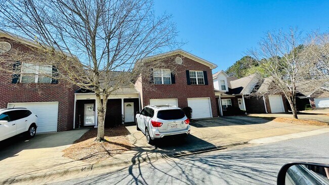 Photo - 2428 E University Dr Unidad #1207