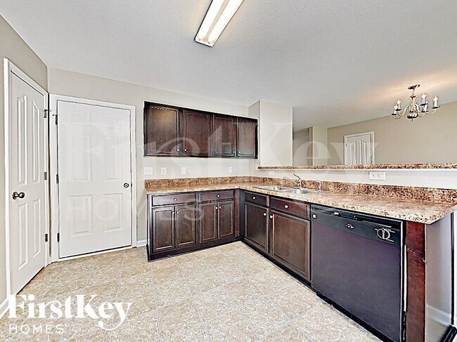 Photo - 4813 Manchineel Ln