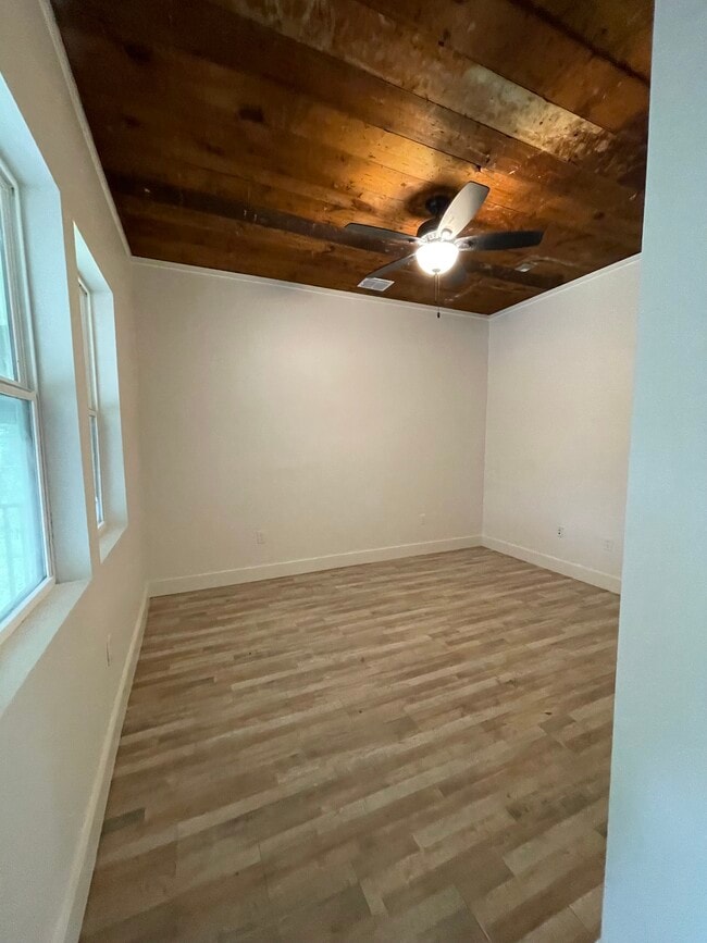 Photo - 710 Reynolds St