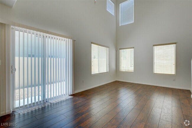 Building Photo - 5003 Groveland Ave Rental