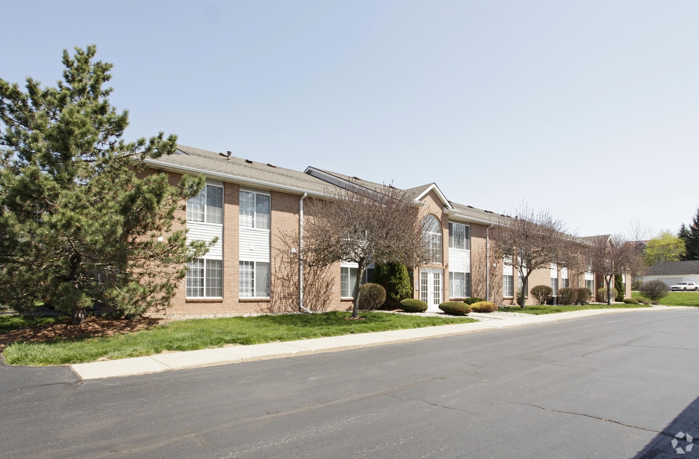 Autumn Ridge - Autumn Ridge Apartments