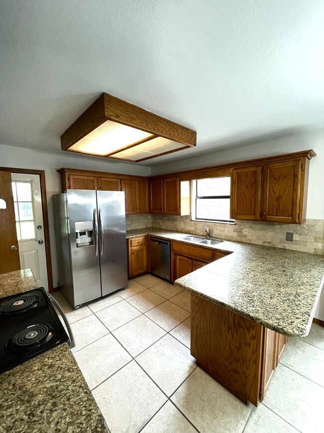 Photo - 512 N 37th St Unit 1