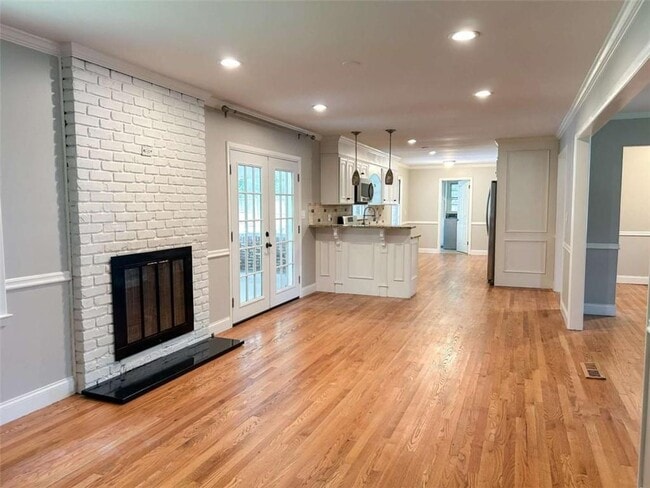 Photo - 2349 Academy Ct NE