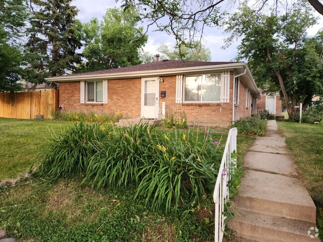 Building Photo - Near Patty Jewett Golf Course! Rental