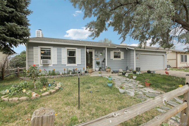 Building Photo - 1026 S Waco Way Rental
