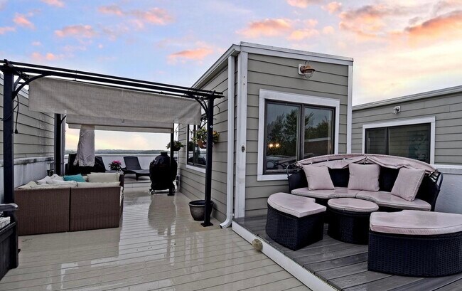 Photo - 1336 Talbert Ct SE