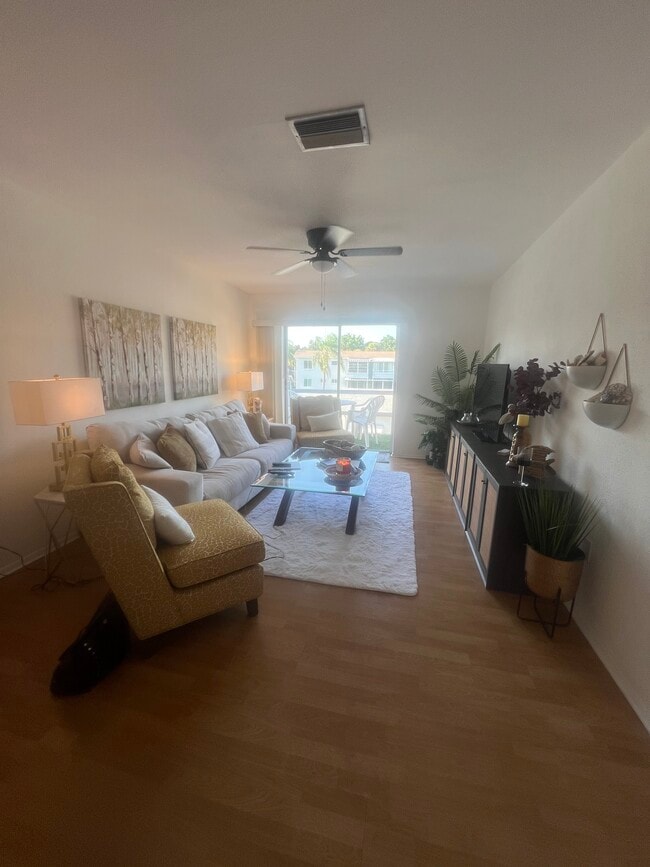 Photo - 2041 Sunset Dr Unit E32