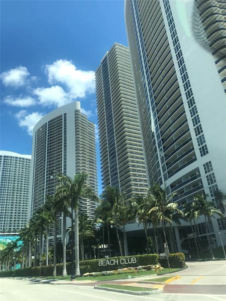 Photo - 1850 S Ocean Dr Unidad 4202