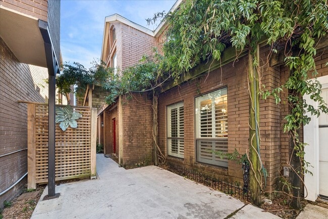 Photo - 1524 Nantucket Dr