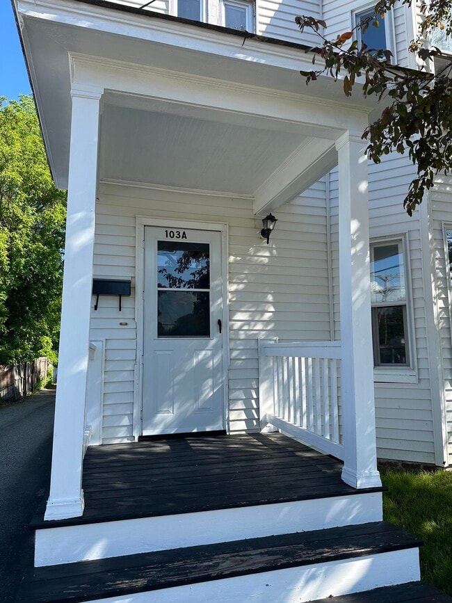 Building Photo - 103 Indigo Hill Rd Unit A