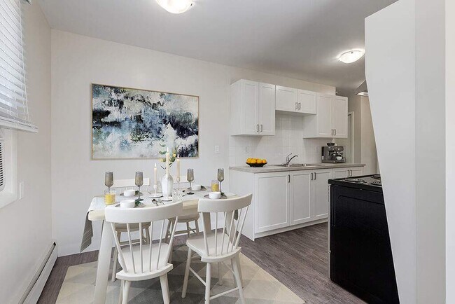 Photo - Belfast Court