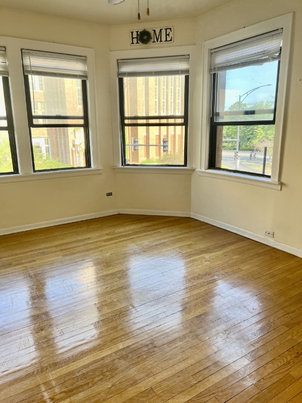 5026 N Kimball Ave Unit 3