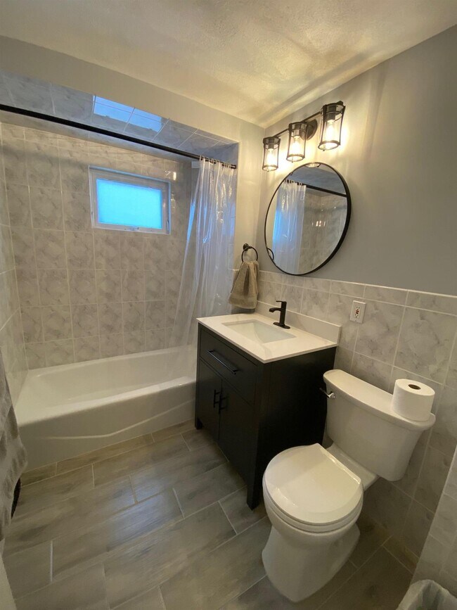 Photo - 53 Farragut Ave Unidad 1