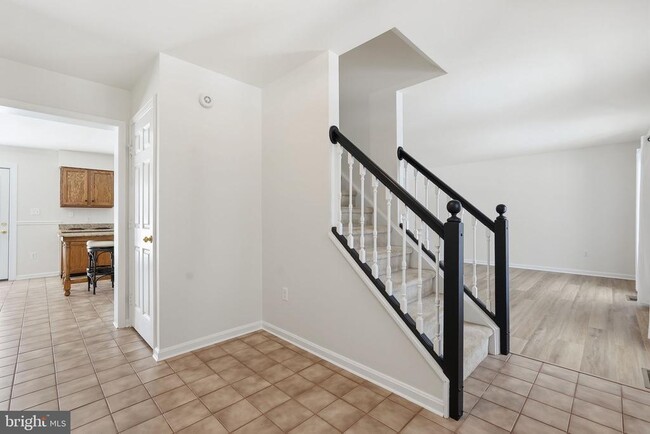 Photo - 35298 Scotland Heights Rd