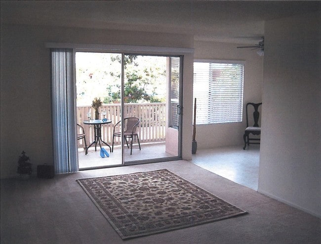 Photo - 125 Nova Albion Way