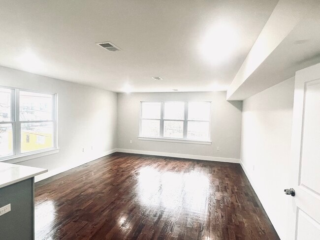 465 S 16th St Unidad 2nd Floor Unit