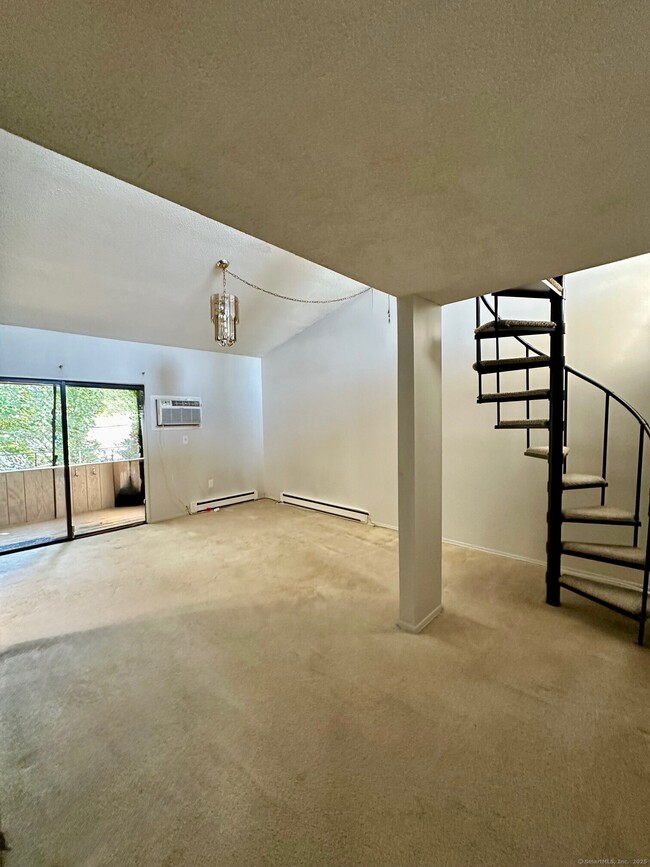 Building Photo - 264 Burgundy Hill Ln Unit 264 Rental
