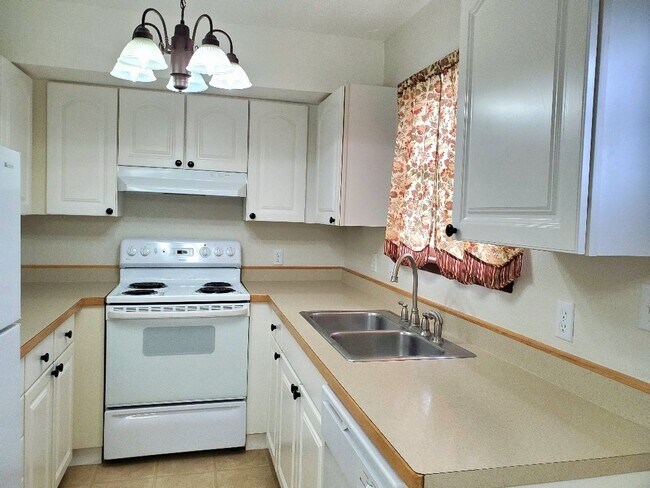 Photo - Centrally located 2 bedroom, 2 bathroom