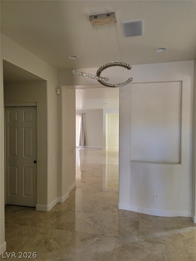 Photo - 2659 Lochleven Way