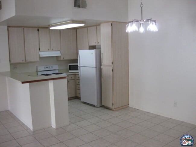 Photo - 1100 Rodeo Dr Unit 757