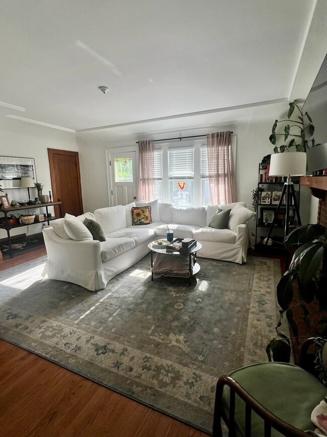 Photo - 2335 N 59th St Unit Upper