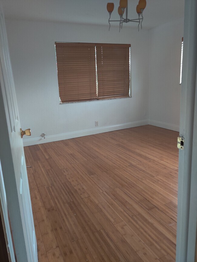 Photo - 3651 SW 59th Ave