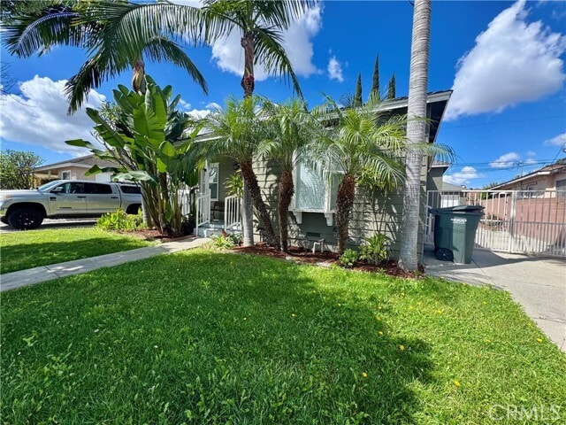 Building Photo - 6163 Briercrest Ave