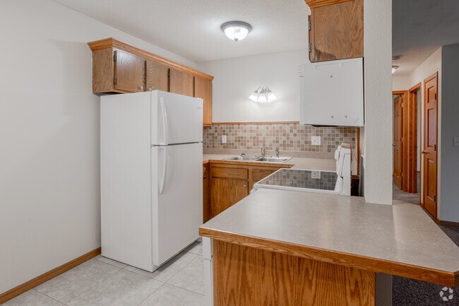 2BR, 1BA