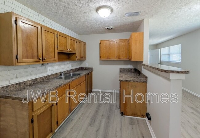 Photo - 6412 Cooper Ln